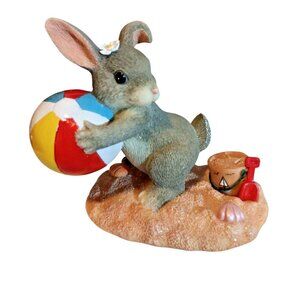 Charming Tails Fitz & Floyd "Beach Bunnie" 83/101 Figurine Mouse Beach Scene
